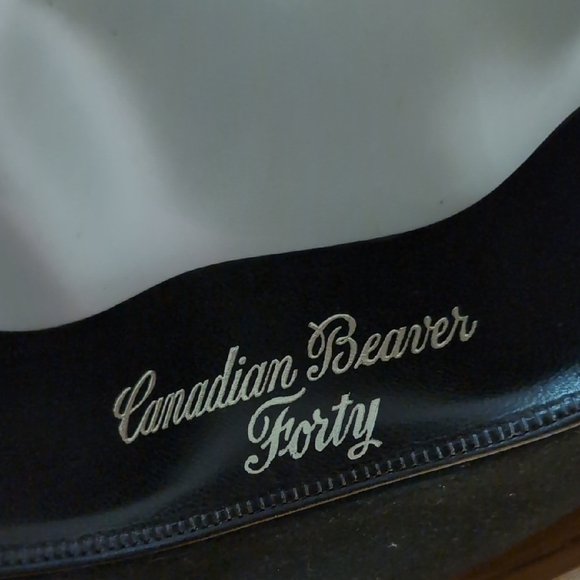 Dobbs Golden Coach Fedora with Feather - Picture 4 of 5